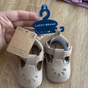 Lucky Brand Cream Baby Shoes